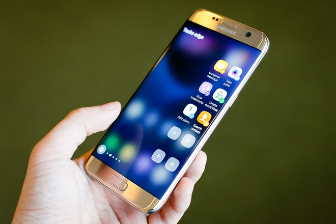 12-Samsung-Galaxy-S7edge-VnE-7971-1466212267_660x0
