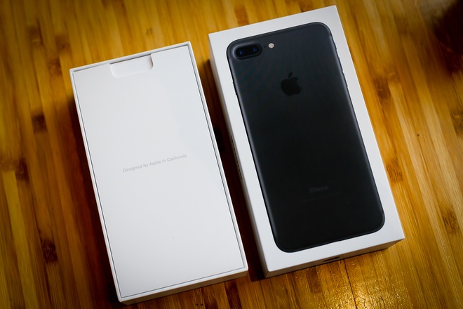 12-iphone-7-7-plus-chinh-hang-vne-9237-1478819914_660x0