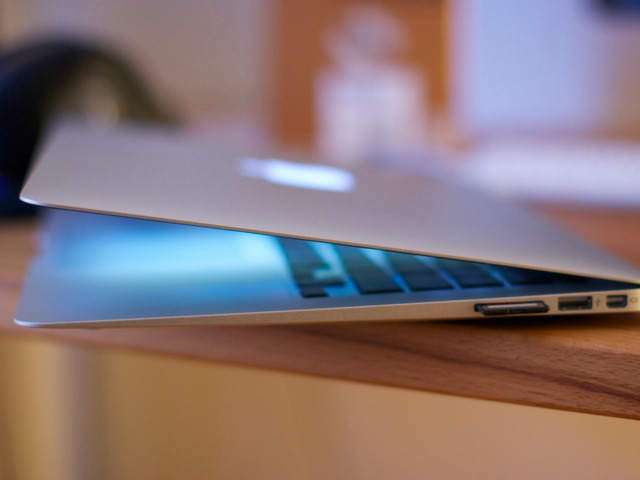 20160420085427-macbook-air