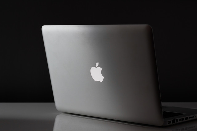 20160811081650-macbook-pro