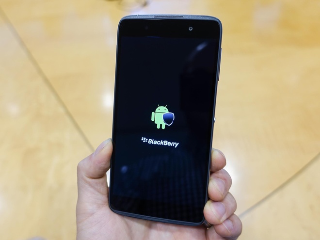 9-blackberry-dtek50-9-1469679218_660x0 (1)