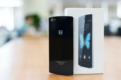 bphone-9885-1477974306
