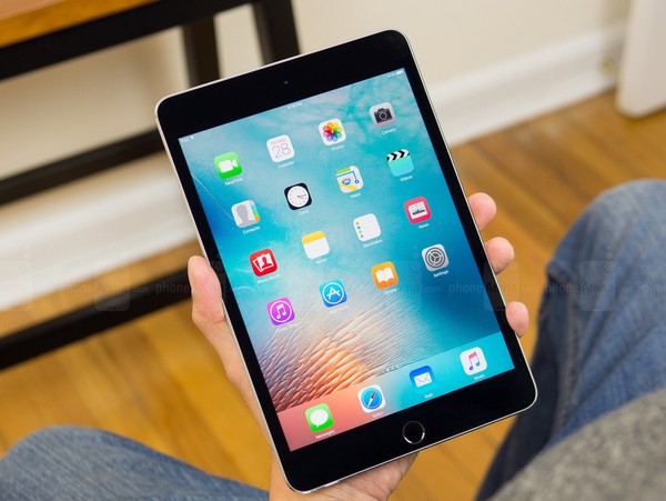 Apple unexpected the iPhone 6/7 Plus with the original version of the product