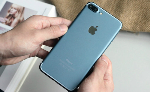 blue-iphone-7-plus-screen-turn-9962-5965-1472353461