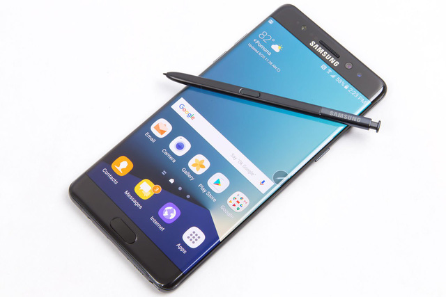 7 smartphone được mong đợi nhất trong năm 2017