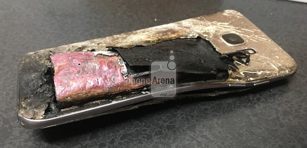 galaxy-s7-edge-explodes-1477244879648