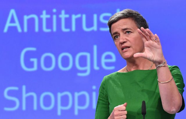 Google bị phạt 2,6 tỷ euro vì