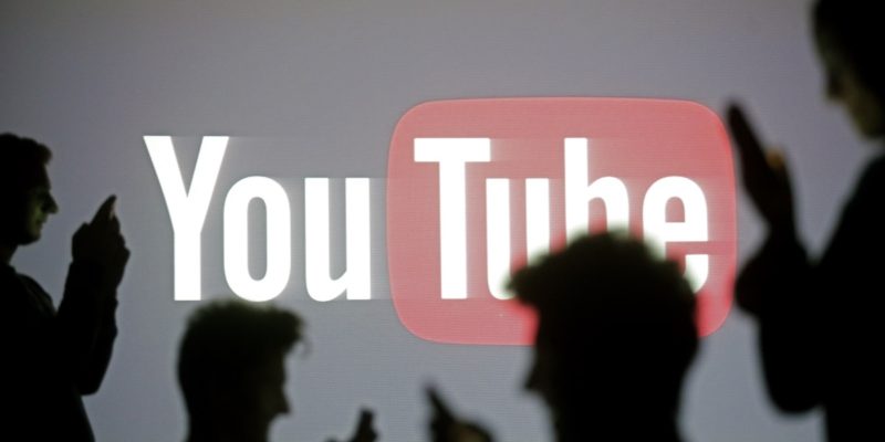 googlesehobienyoutubethanhmangxahoithucsudecanhtranhcungfacebook