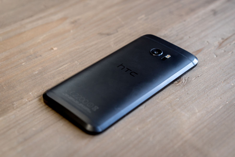 HTC 10 chính thức trình làng, bán ra từ tháng 4 năm nay