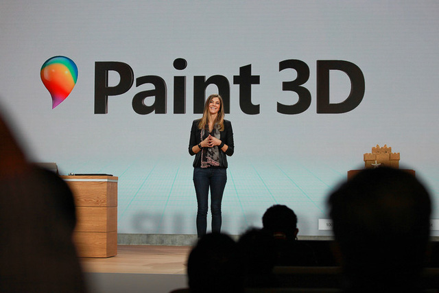 microsoft-windows-10-paint-3d-720x720-1477566572331