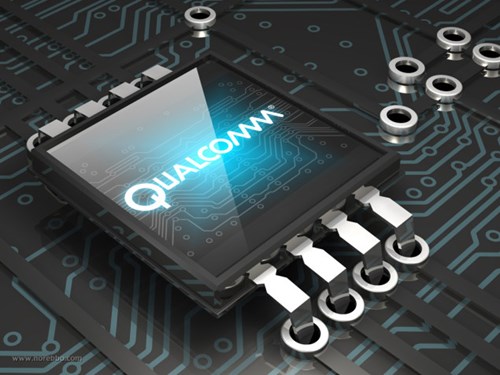 3d illustration of a glowing blue Qualcomm logo sitting on top of a glossy microchip