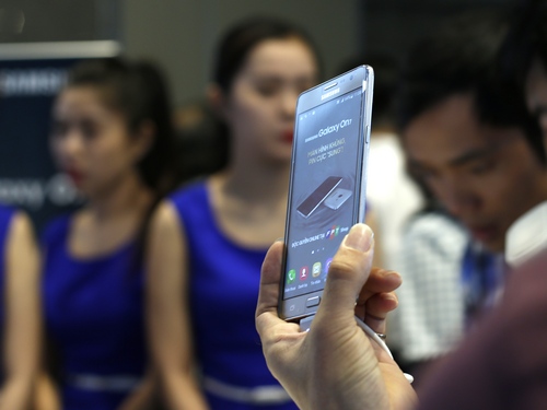 samsung-galaxy-on-7-fpt-shop-2