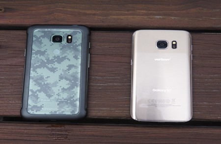 Samsung trình làng phiên bản “nồi đồng cối đá” của Galaxy S7