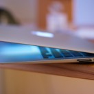 Apple vừa biếu không 100 USD cho người dùng MacBook Air