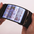 Smartphone uốn cong sẽ tới tay người dùng năm tới