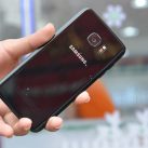 Ảnh Galaxy S8 với màn hình viền siêu mỏng
