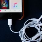 Apple thừa nhận lỗi tai nghe Lightning EarPods trên iPhone 7, hứa sớm khắc phục