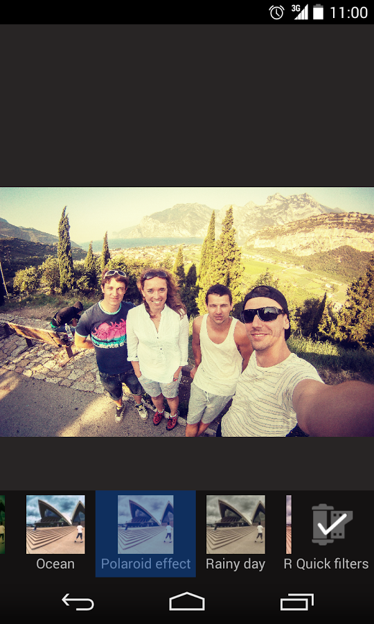 https://static.download-vn.com/com.zoner_.android.photostudio4.png