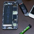 FBI hứa giúp chính phủ phá khóa thiết bị