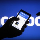 Facebook sẽ báo cảnh sát khi bạn nói về việc gây án trong tin nhắn cá nhân