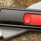 Gần 50% số người nhặt được USB đánh rơi sẵn sàng cắm vào máy mình, bạn có vậy không?