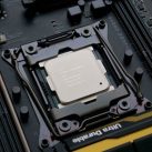 Intel ra mắt bộ xử lý 10 lõi có giá bán cao hơn cả MacBook Pro