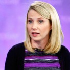 Không cứu được Yahoo, Marissa Mayer vẫn “hốt” bạc