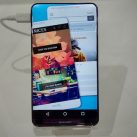 Smartphone Nhật màn hình cong không viền