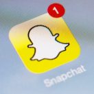 Ứng dụng Snapchat bị kiện vì để trẻ thành niên xem “nội dung người lớn”